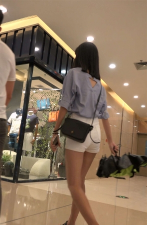 极品身材热裤气质美女姑娘