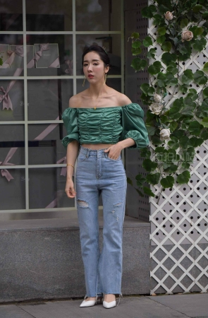 喇叭牛仔裤姐姐