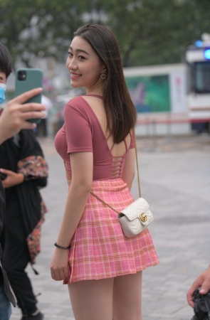 红石街拍作品  性感短裙美女 [62P-1.72GB] 