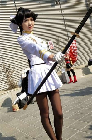 4k-极品黑丝美腿cosplay的二次元美少女