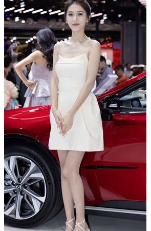 连衣裙车模小姐姐【套图+视频】