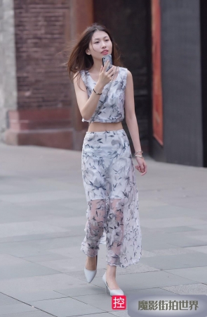 好美的小姐姐3A452[1.42G]