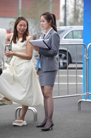 汽车销售顾问深灰丝高跟灰制服职业韵味 11P