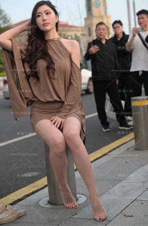 短裙大长腿叶濛雨春光乍……. [19P]