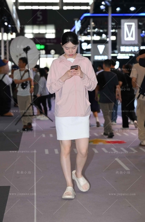 妹子下班了 [18P]