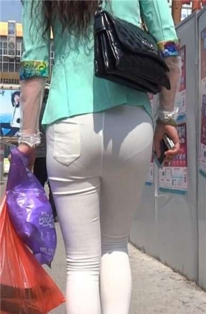 跟帕极品高跟鞋美臀性感少妇 [583 MB]