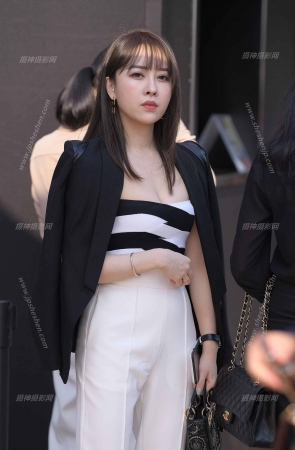 21413-11+75√优雅知性御姐～ 14P