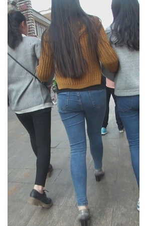 蓝牛紧身小妹[618M/MP4]