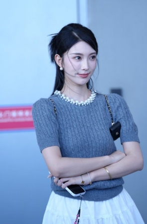  精致百褶裙 [37P-681MB]