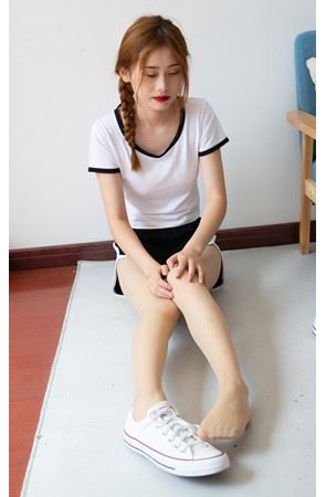 美腿丝袜美女【套图+视频】