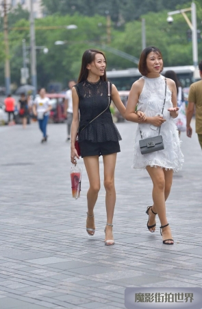 骨感VS微胖 长腿美少妇3A3989[126M]