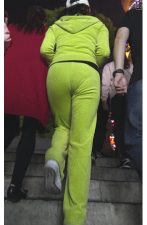 戴着墨镜的气质美女二、