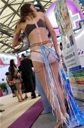 4k超清，性感大长腿麻豆美女