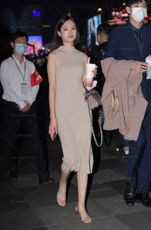 姐姐太有女人味了，贼爱/231122-3-62 14P