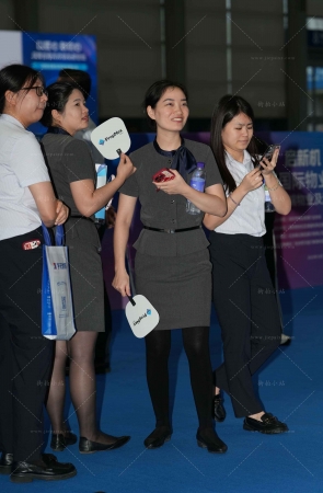 厚黑丝