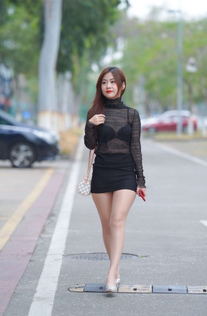 凯恩摄影作品 黑色包臀裙肉丝美女