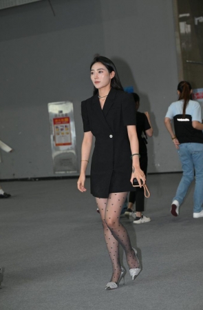 黑色西装裙 [67P-1.31GB]