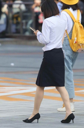 街拍短裙肉丝shaofu