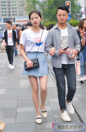 爱穿丝袜的女友3A1285[398M]