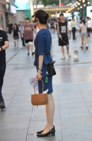 2471-5=111√对了，正在上班呢～ 15P