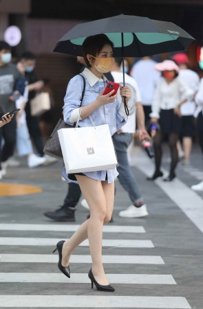 气质短发shaofu