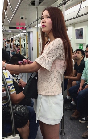 美丽的美腿小清新美女