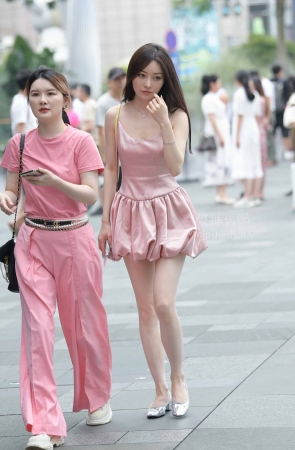 2377-2=92粉嫩小仙女 18P