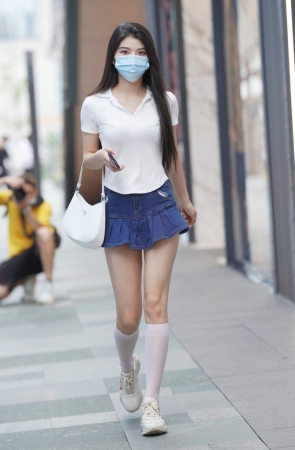 夏季polo清纯美少女 [76P-0.99GB]