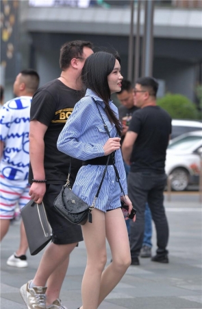 美腿，滑溜肉丝小姐姐3A274[1.09G]