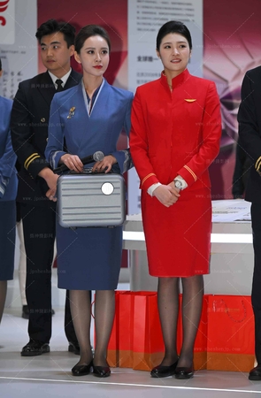 SH25-263-67√山东航空空姐-大大的眼睛