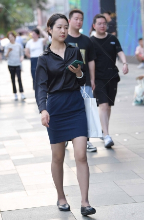 25522-19=41√又见她下班了