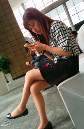 超漂亮的公司文员肉丝美腿