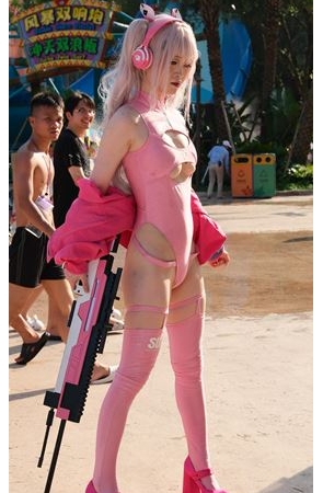 性感的cos女狙击手(144P)