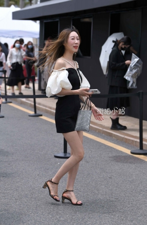 深圳时装周—韵味美女辣妈