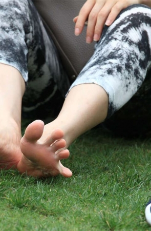 No93 脚趾全张开拍照是要给谁看呢