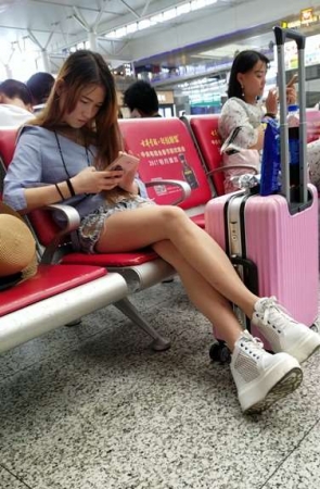 4k超清，极品大长腿苗条身材女孩