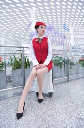 精选街拍作品 NO.0862 摄神街拍作品 – 二表姐空姐，超薄肉丝，机场篇[481P/741MB]