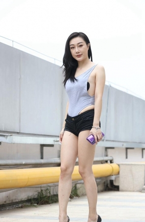 CC性感热裤美女原版模拍视频MJ231[6.05G]