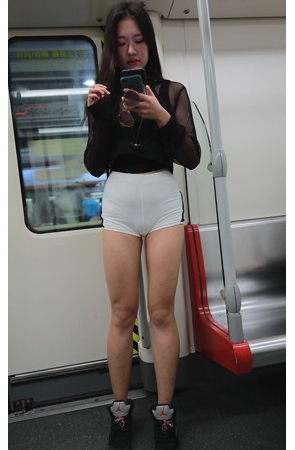 （视频一）爱情消失的夏天[10.52G/MP4]