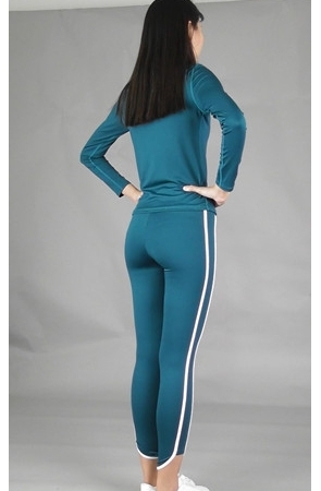 模拍小舒紧身运动套装[119M/MP4]