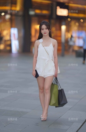 甜美微笑