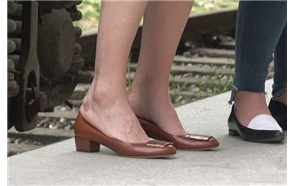 4k-最美伴娘的干净玉足！