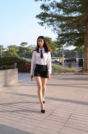 程生街拍&搭讪前台小姐姐 【套图+视频】