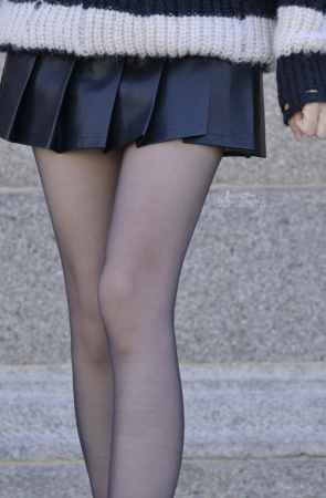 你们喜爱的街拍黑丝来了