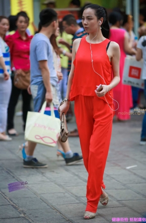 李欢原创——–红衣，美女（11P）