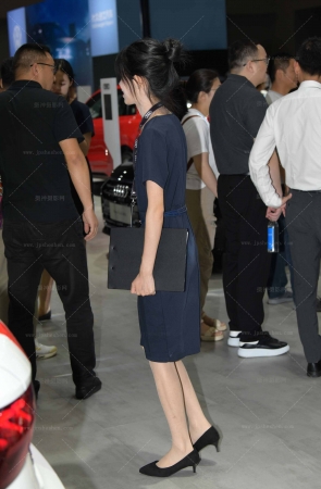 2468-73=23√苗条肉丝销售 5P