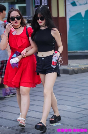 李欢原创——–短裤，小潮女（1P）