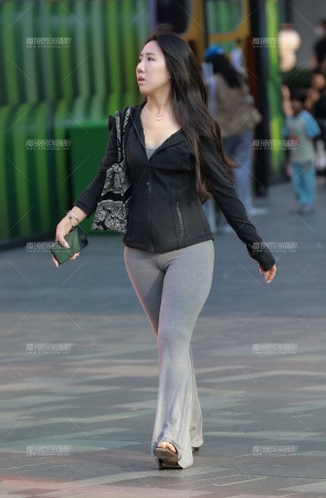 丰韵灰色紧身裤