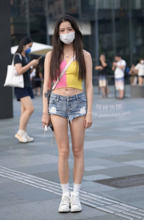 22830-5+81热裤女孩～ 14P