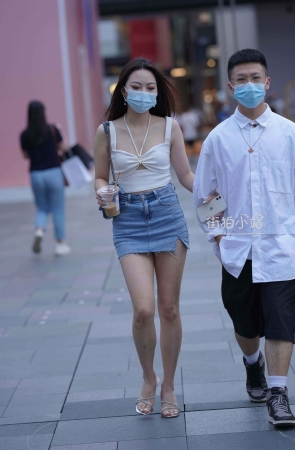 牛仔短裙